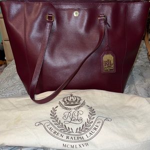 RALPH LAUREN CITY LEATHER BURGUNDY TOTE WITH GOLD HARDWARE 😍